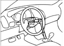 3. Нанесите метки совмещения на торец рулевого вала и рулевое колесо и съемником