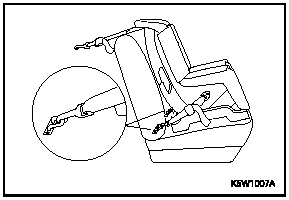 8. Затяните привязной ремень детского кресла в соответствии с инструкциями, приложенными