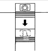 6. Днищем поршня протолкните поршневое кольцо в нижнюю часть цилиндра.