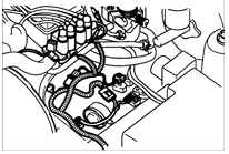 11. Отсоедините от двигателя электрические разъемы.