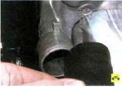 14. Отсоедините от термостата...