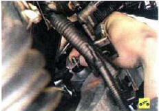 47. …и снимите провод с вывода.