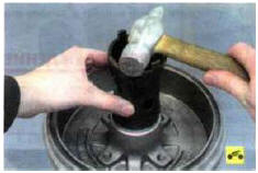 15. _и запрессуйте сальник.