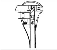 1. Смажьте внутреннюю часть втулки.