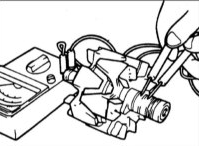 1. Омметром измерьте сопротивление между контактными кольцами. Если сопротивление